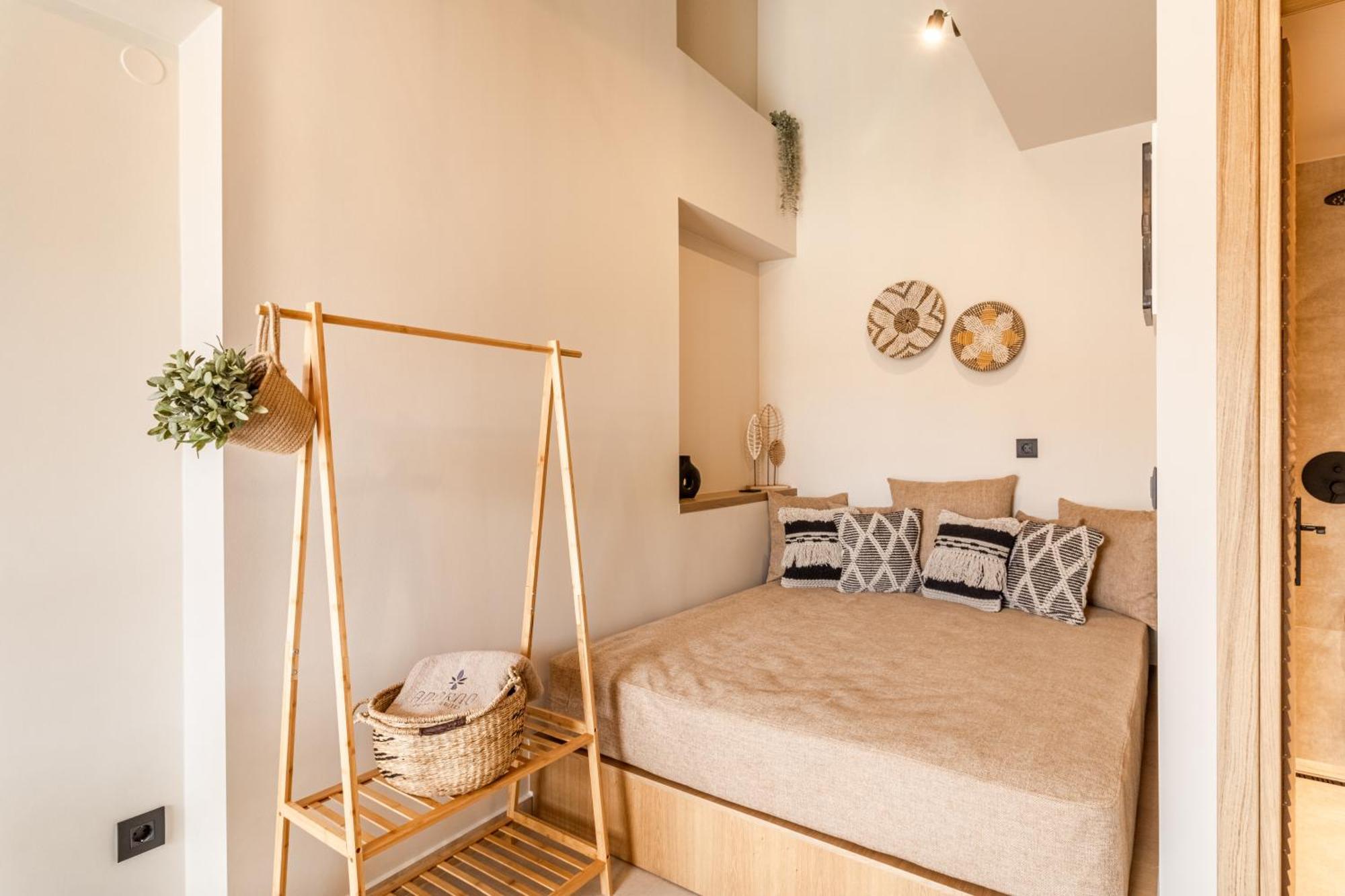 Adorno Private Suites Only Adults & Kids 12 Plus Vrasná Exterior foto