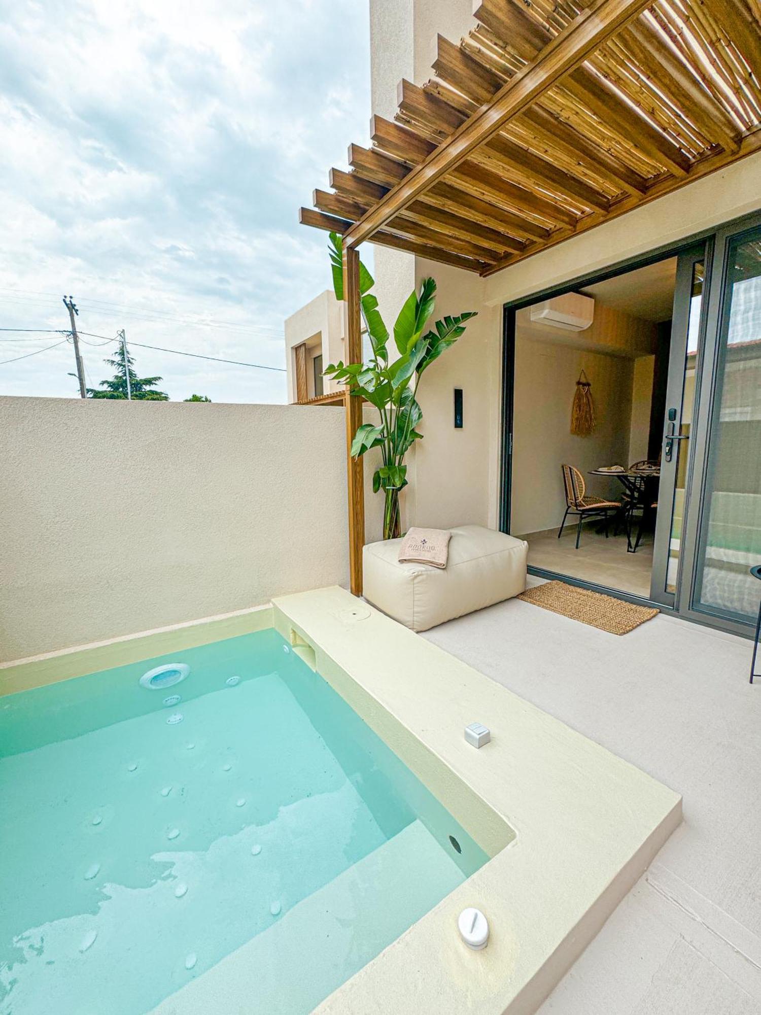 Adorno Private Suites Only Adults & Kids 12 Plus Vrasná Exterior foto